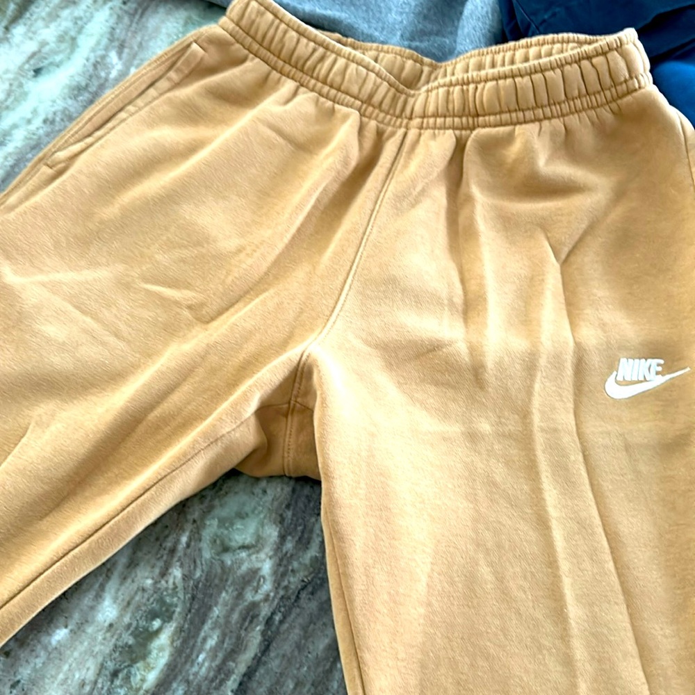 Nike joggers, super soft, tan